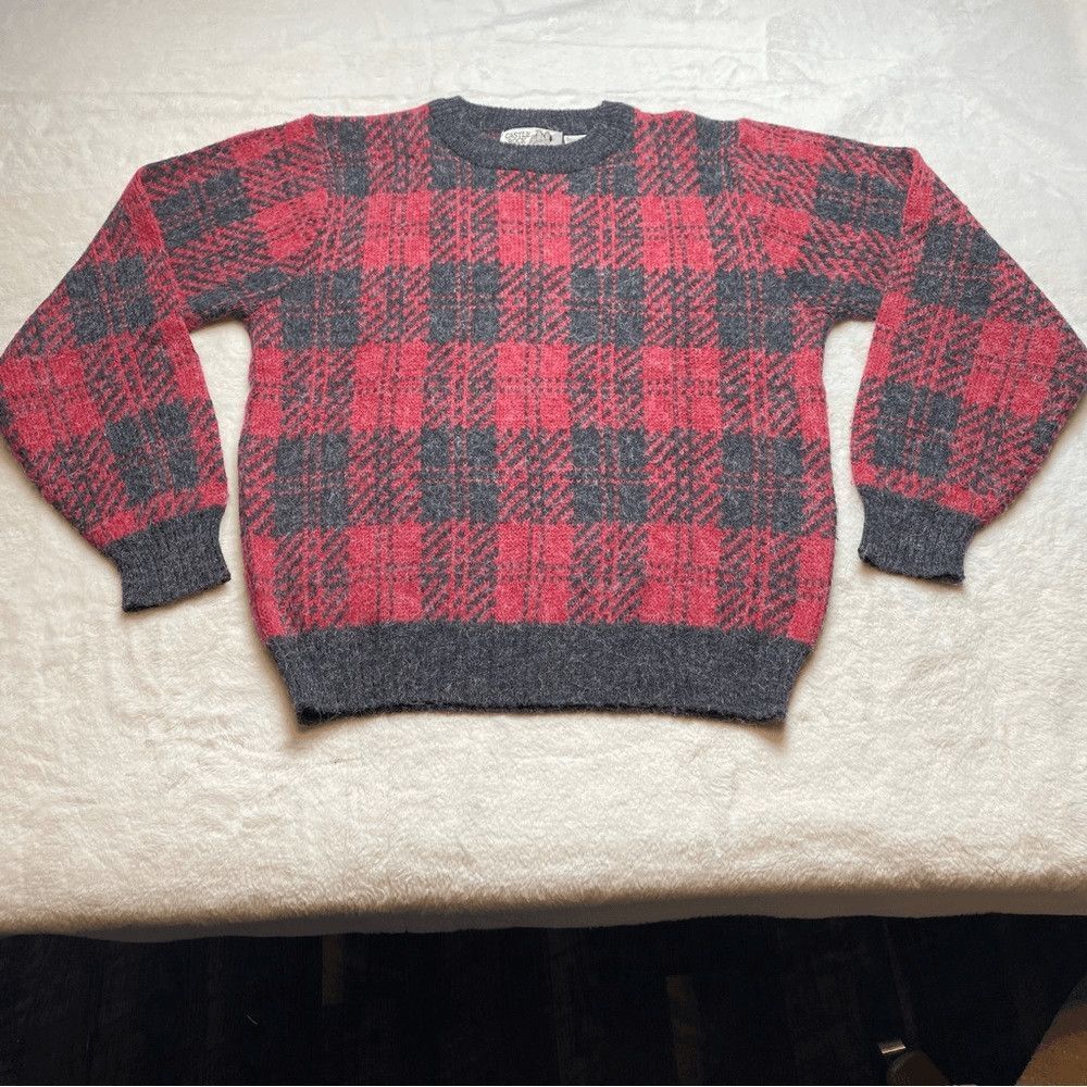 Vintage Castle Rock Plaid Sweater Mens M Red Gray Crew Neck Made Korea
